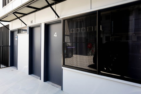 Airlie Sun & Sand Accommodation Studio 1 - Kalgoorlie Accommodation 4