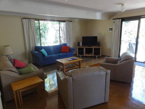 14 Tecoma Avenue Sandy Point - Kalgoorlie Accommodation 2