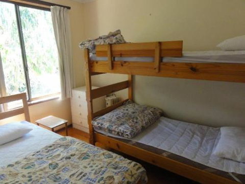 14 Tecoma Avenue Sandy Point - Kalgoorlie Accommodation 5
