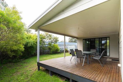34 Ash Avenue Sandy Point - Kalgoorlie Accommodation 4
