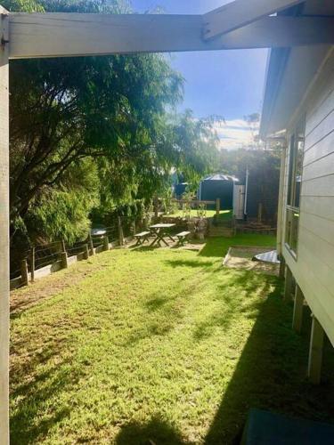 1 Tecoma Avenue Sandy Point - Kalgoorlie Accommodation 4