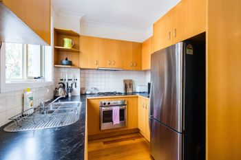 KIM 2BDR West Melbourne Apartment - Kalgoorlie Accommodation 4