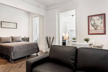 Stylish & Grand Potts Point H354 - Kalgoorlie Accommodation 0