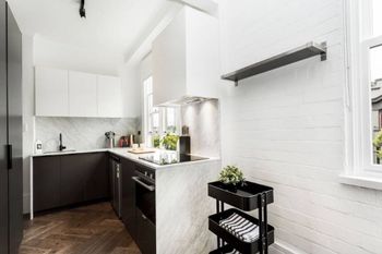Stylish & Grand Potts Point H354 - Kalgoorlie Accommodation 4