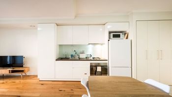 The Apartment Service NEWT1 - Kalgoorlie Accommodation 6