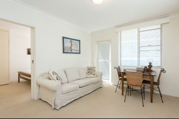 Comfy Convenience In Centennial Park - Kalgoorlie Accommodation 0