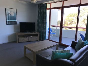 FATHOMS 19 - Kalgoorlie Accommodation 0