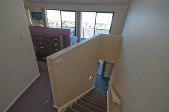 Holiday Makers - Kalgoorlie Accommodation 5