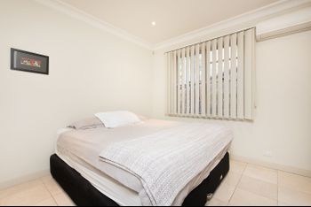 Stylish 2 Bdr Overlooking Parsley Bay H379 - Kalgoorlie Accommodation 4