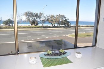 Huntington Apt 3 - Kalgoorlie Accommodation 6