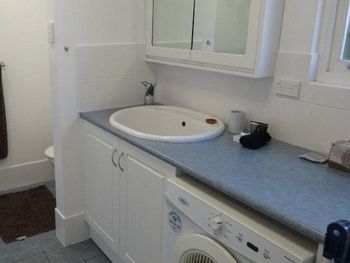 Lakeside Getaway - Kalgoorlie Accommodation 2