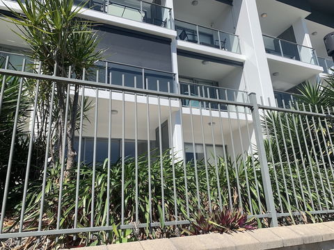 Magnetic Blue Waterfront Apartments - Kalgoorlie Accommodation 0