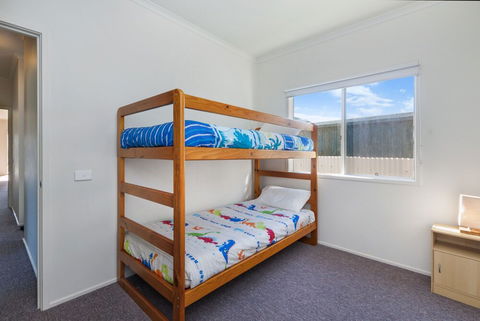 Julieanne - Kalgoorlie Accommodation 5