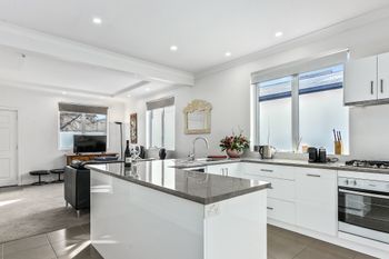 Wellington Street Cottage - Kalgoorlie Accommodation 0