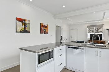 Wellington Street Cottage - Kalgoorlie Accommodation 5
