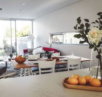 LUXURY 3 BEDROOM APARTMENT SYDNEY - Kalgoorlie Accommodation