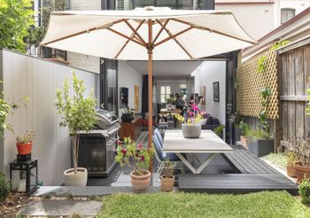 Stunning Executive Home In Glebe - Kalgoorlie Accommodation 2