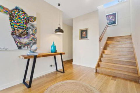 Azure Oasis - Kalgoorlie Accommodation 0