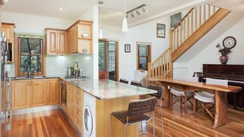 House By Sydney Harbour H355 - Kalgoorlie Accommodation 5