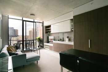 Spacious Apartment Close To Melbourne CBD - Kalgoorlie Accommodation 6