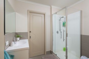 The Executive B & B - Kalgoorlie Accommodation 6