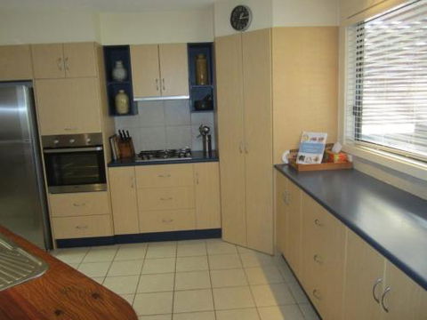 SPUR Of THE MOMENT - Kalgoorlie Accommodation 4