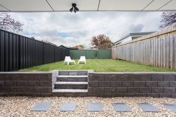 5 Bedroom Sydney Mansion With Parking - Kalgoorlie Accommodation 4
