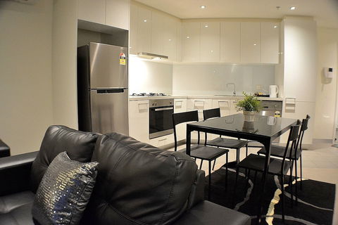 Royal Stays Apartments Southbank - Kalgoorlie Accommodation 2