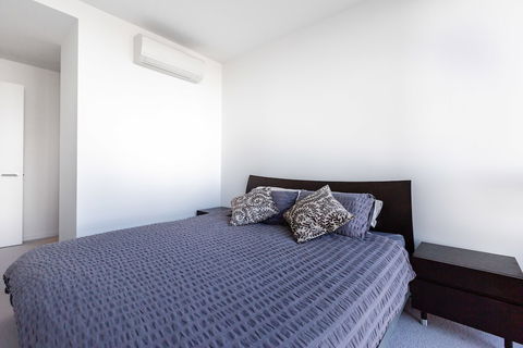 Sabrina, 2BDR Docklands Apartment - Kalgoorlie Accommodation 4