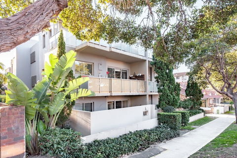 Bondi Beach Executive Penthouse - Kalgoorlie Accommodation 0