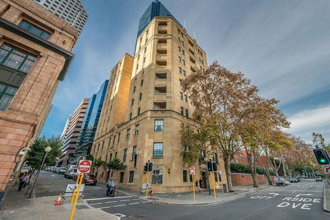 Art Deco Luxury On Elizabeth Quay - Kalgoorlie Accommodation 1