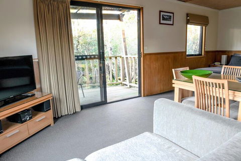 Cradle Mountain Wilderness Village - Kalgoorlie Accommodation 4