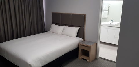 Madison Carrington Apartments - Kalgoorlie Accommodation 5