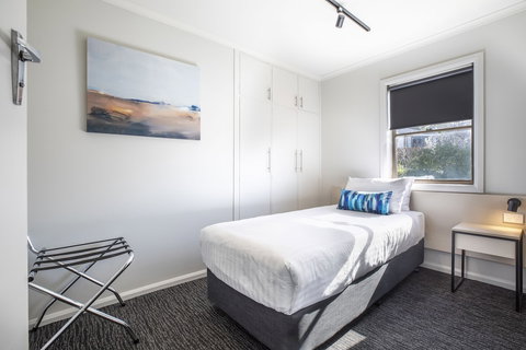 Nightcap At Riverside Hotel - Kalgoorlie Accommodation 4