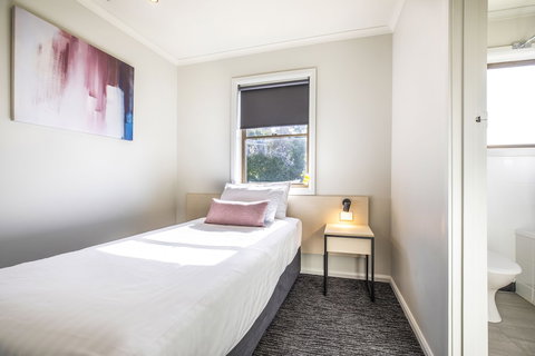 Nightcap At Riverside Hotel - Kalgoorlie Accommodation 6