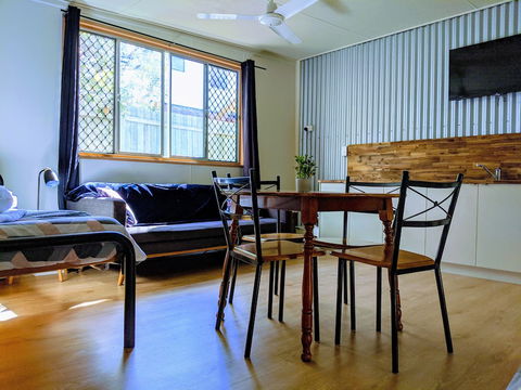 Woolshed Eco Lodge - Kalgoorlie Accommodation 3
