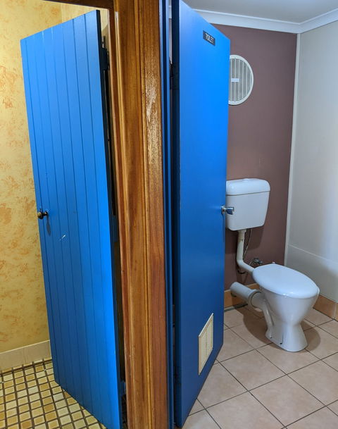 Woolshed Eco Lodge - Kalgoorlie Accommodation 6