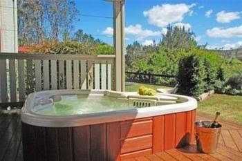 Heritage Retreat - Kalgoorlie Accommodation 1