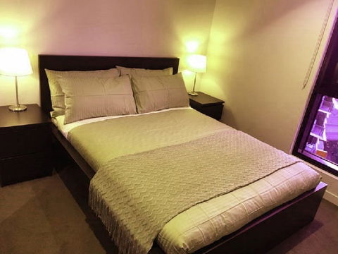 Southbank Platinum Tower Apartment - Kalgoorlie Accommodation 6