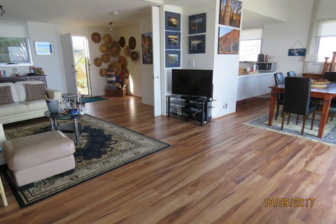 Beach Front The Wedge - Adults Only - Kalgoorlie Accommodation 7