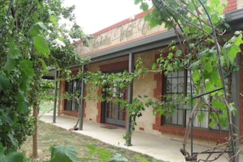 Under The Vines - Kalgoorlie Accommodation 0
