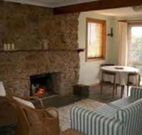 Mistover Cottage - Kalgoorlie Accommodation