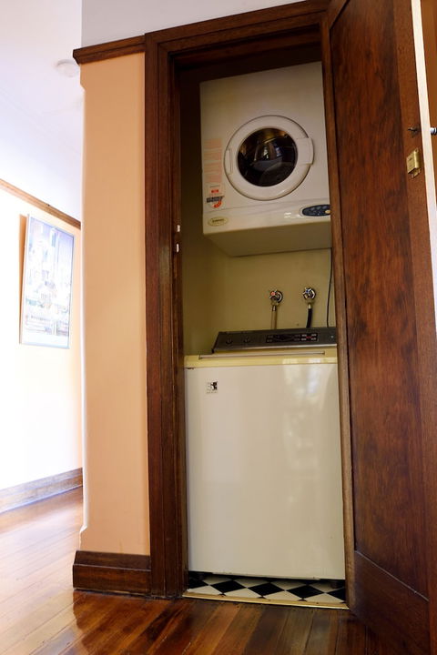 Apartments Downtown - Kalgoorlie Accommodation 1