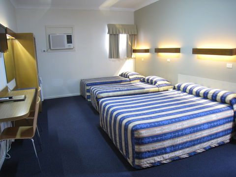 Country Lodge Motor Inn - Kalgoorlie Accommodation 5