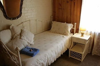 A Settler's Cottage - Kalgoorlie Accommodation 3