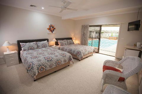 Batemans Bay Manor - Kalgoorlie Accommodation 3