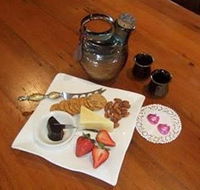 Ayr Bed  Breakfast on McIntyre - Kalgoorlie Accommodation