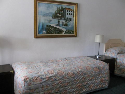 Wayfarer Motel - Kalgoorlie Accommodation 3
