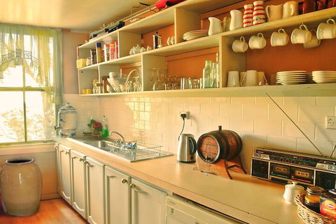 Two Story Bed & Breakfast - Kalgoorlie Accommodation 3