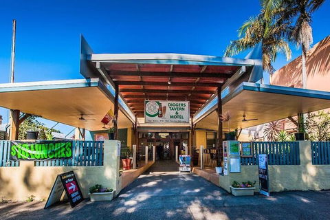 Diggers Tavern - Kalgoorlie Accommodation 1